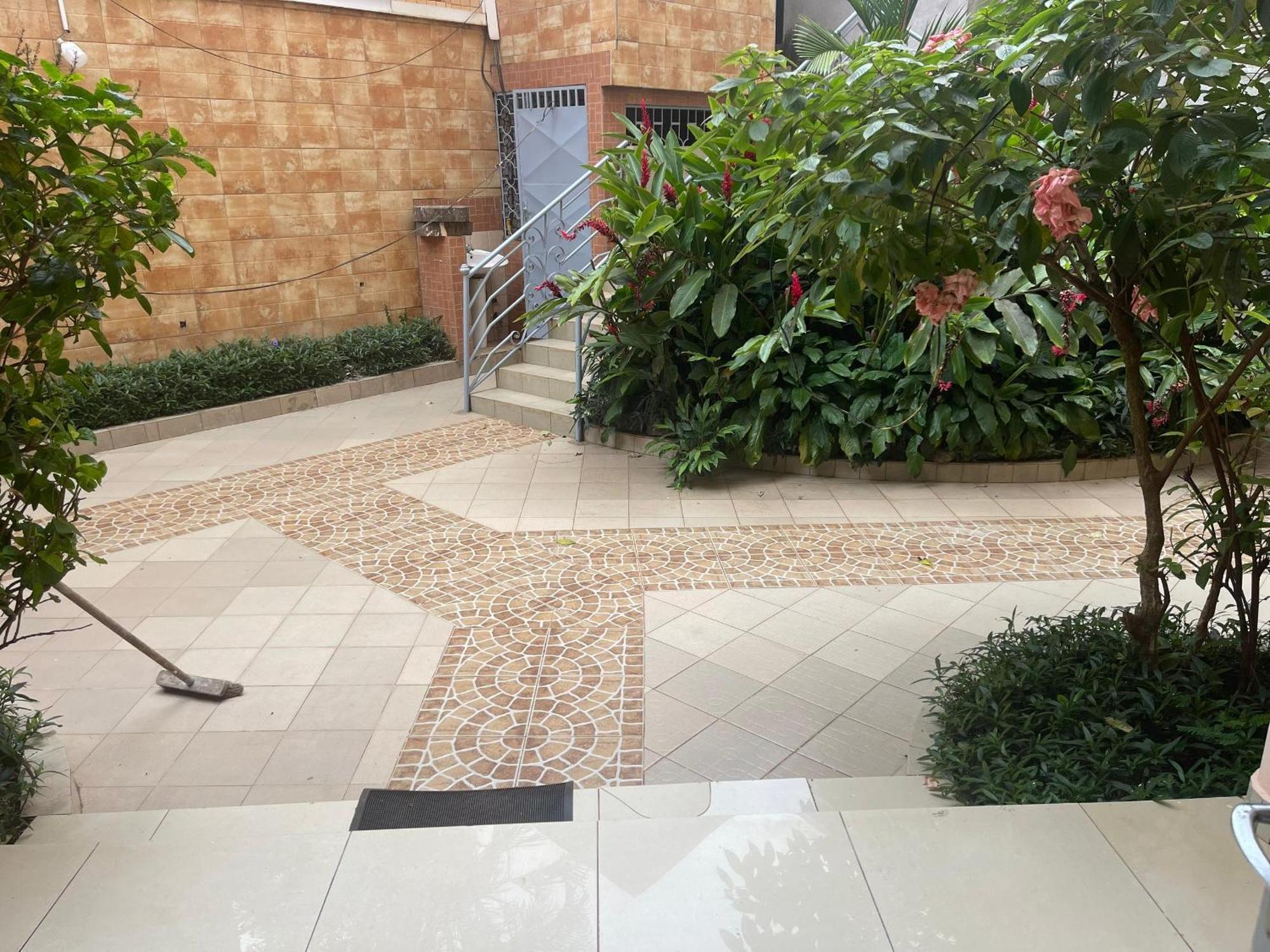 Toundalia Residence Yaoundé Exterior photo