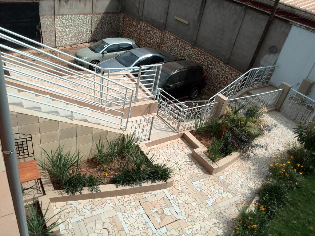 Toundalia Residence Yaoundé Exterior photo