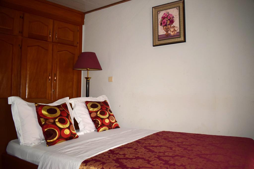 Toundalia Residence Yaoundé Room photo