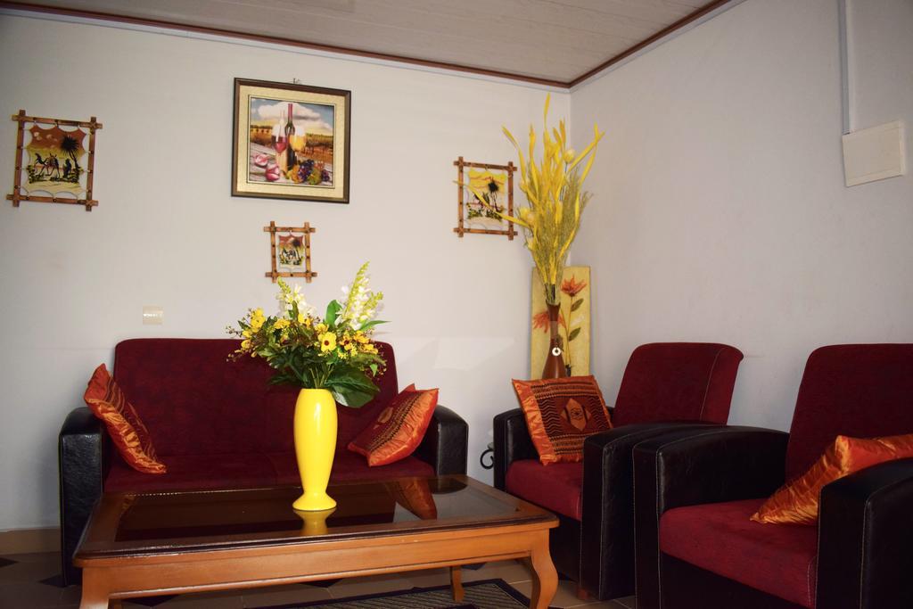 Toundalia Residence Yaoundé Room photo
