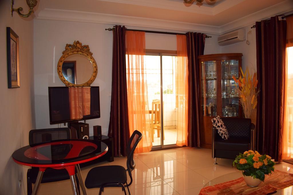 Toundalia Residence Yaoundé Room photo