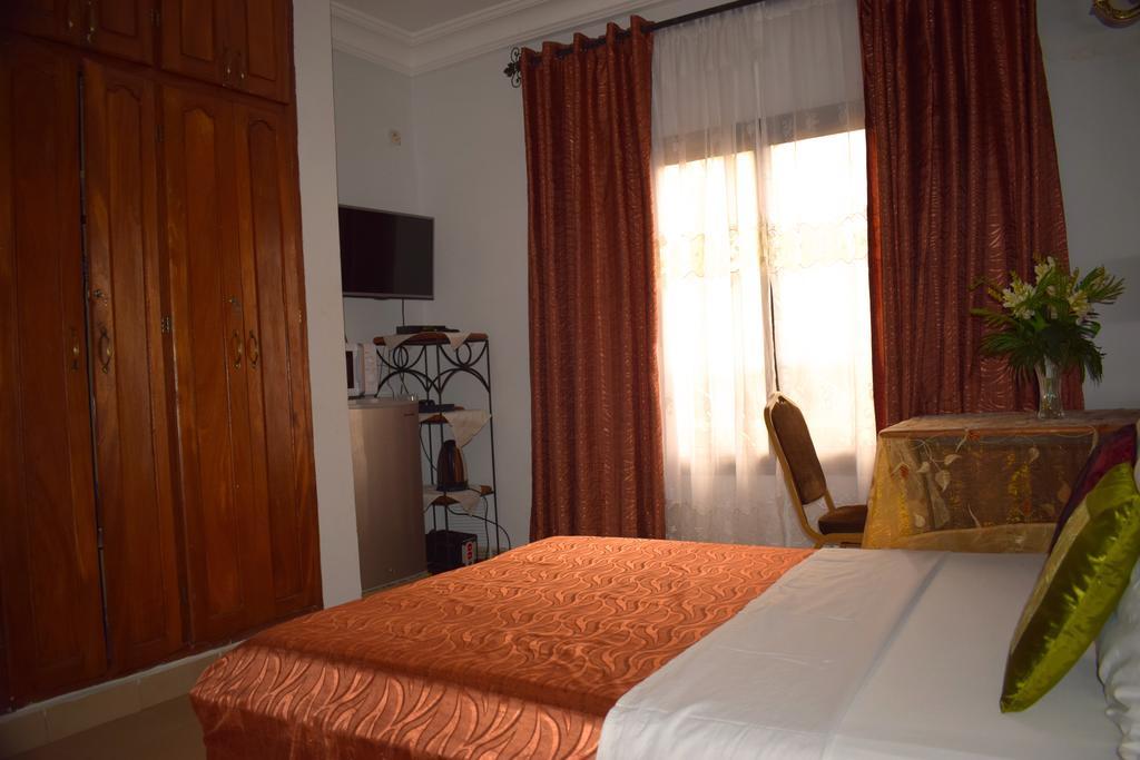 Toundalia Residence Yaoundé Room photo